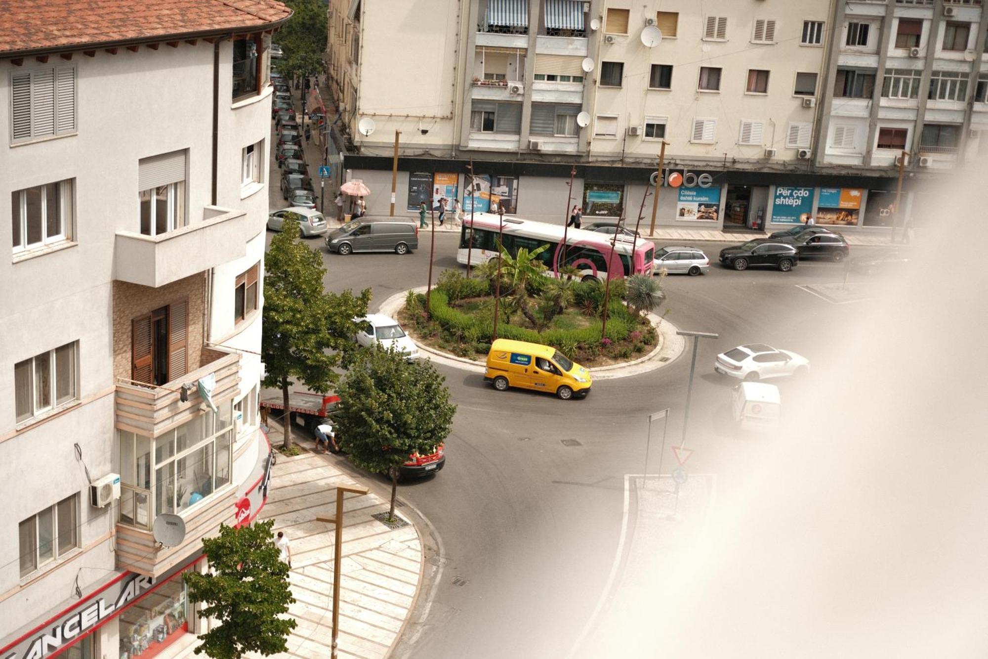 Aquila D Durres