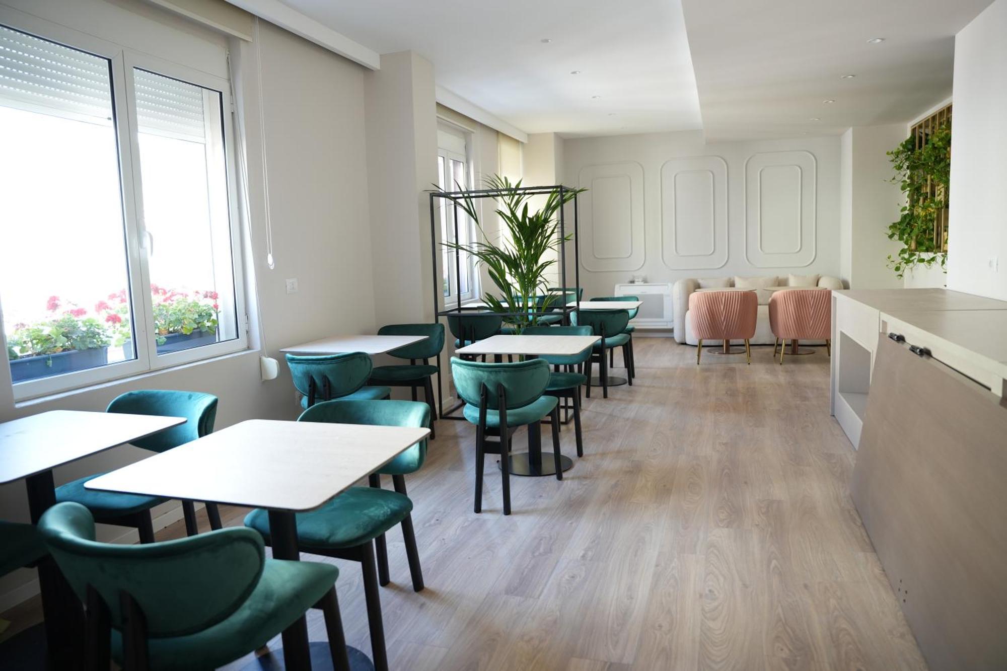 Aquila D Hotel Durres